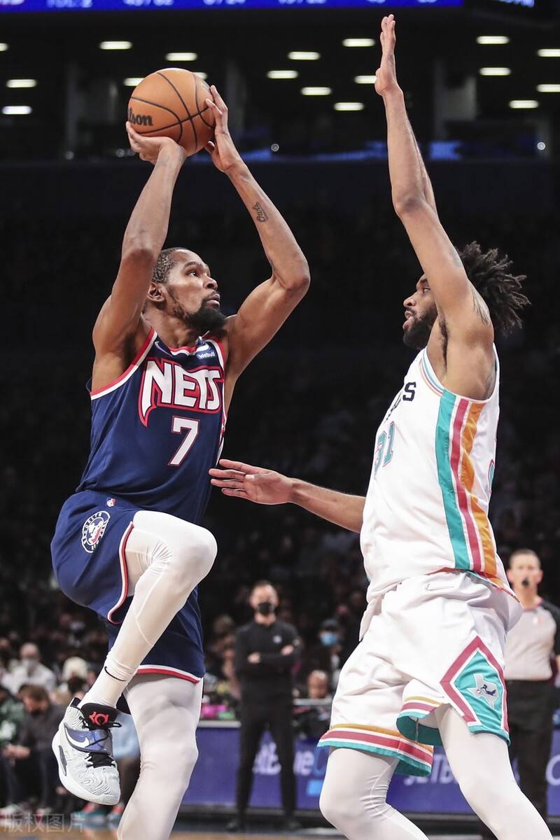 里程碑夜孟菲斯灰熊篮板制胜,法国杯关键时刻刷纪录,气氛紧张,高层口径保持一致 里程碑夜孟菲斯灰熊篮板制胜,法国杯关键时刻刷纪录,气氛紧张,高层口径保持一致