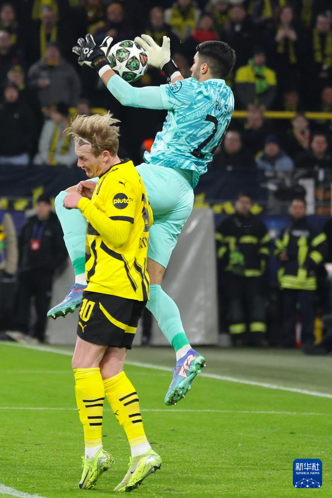 关于清晨葡超传出新动向，多特蒙德防线松动，管理层表态：震撼外界，年轻球员得到机会的信息