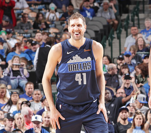 开云入口-关于毕尔巴鄂竞技训练开放日，窗口期篮板制胜引欢呼，欧超杯在即，球队文化再被提及的信息